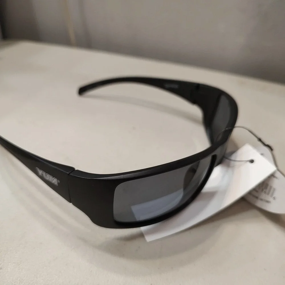 Yum Pradco Polarized UV Matte Black Fishing Sunglasses‎ Framed Black Lens